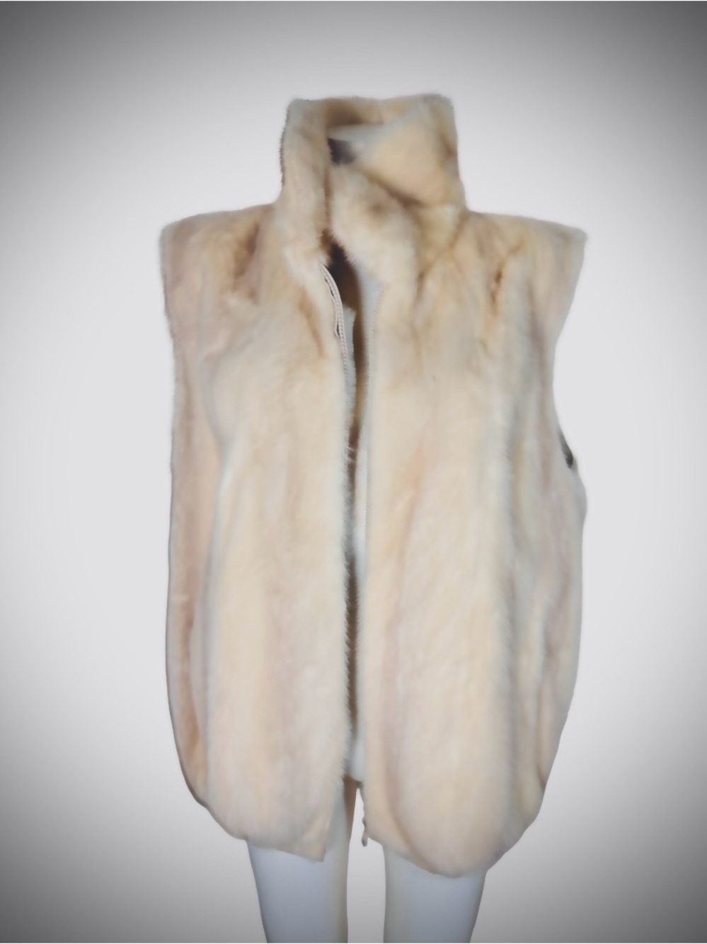 Women's Authentic Mink Fur Sleeveless Vest inside suede